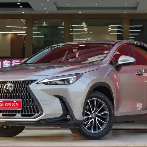 Lexus NX 2023 240 л.с. из Китая