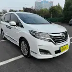 Honda Elysion 2017 186 л.с. из Китая