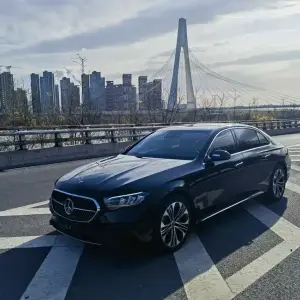 Mercedes-Benz E-Class 2024 из Китая