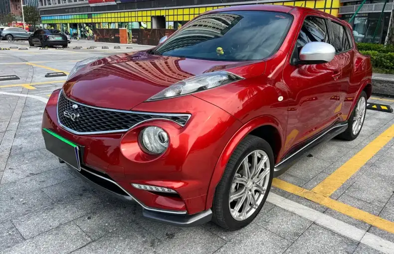 Infiniti ESQ 2018 из Китая