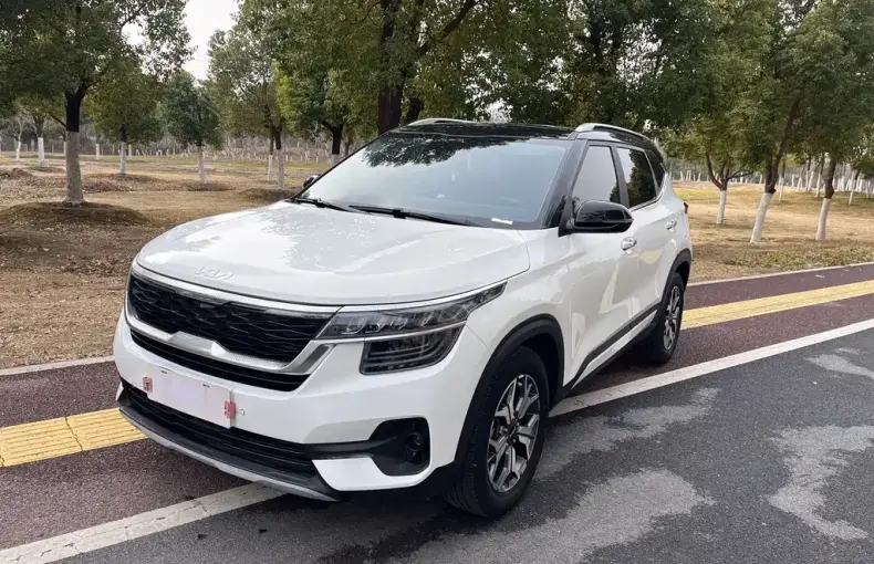 Kia KX3 2022 из Китая