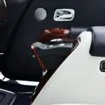 Rolls-Royce Phantom 2011 лот 57624559 из Китая