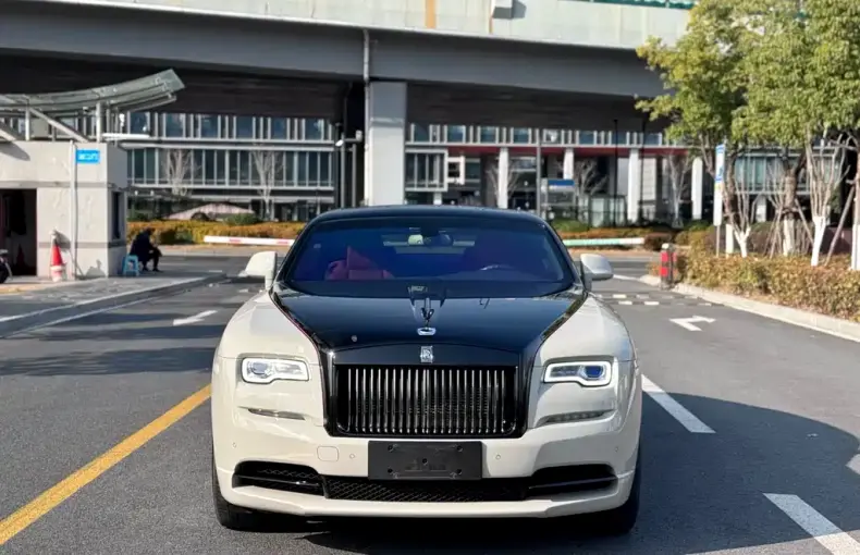 Rolls-Royce Wraith 2019 из Китая