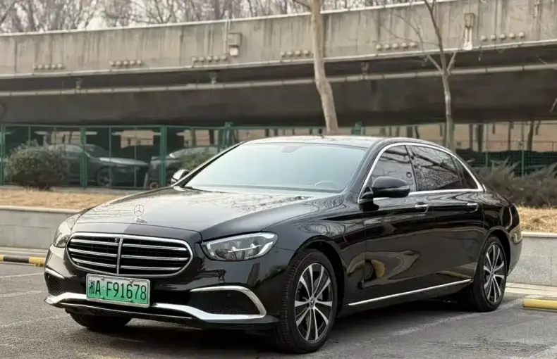 Mercedes-Benz E-Class New Energy 2023 из Китая