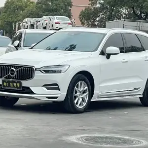 Volvo XC60 2020 250 л.с. — лот 57580898 из Китая
