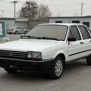 Volkswagen Santana Classic 2013 из Китая