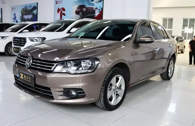 Volkswagen Bora 2015 из Китая