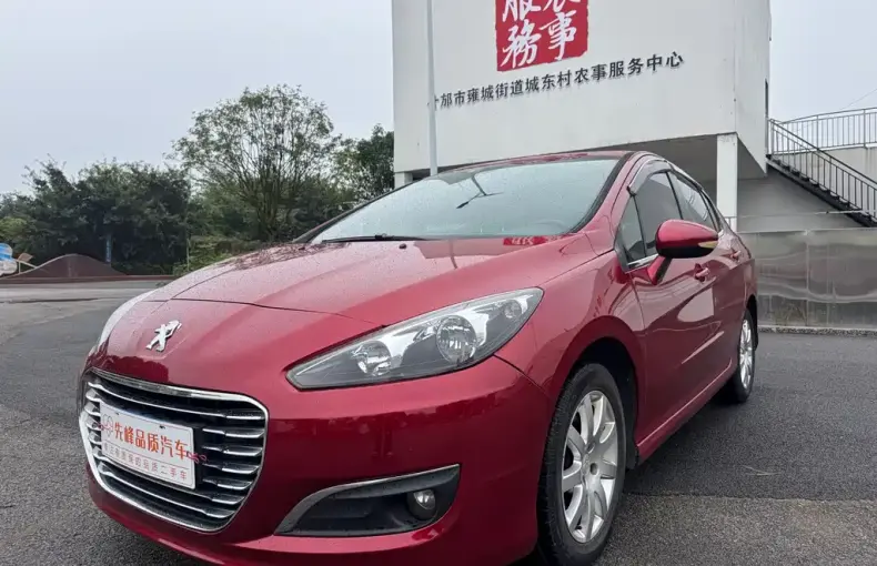 Peugeot 308 2015 из Китая