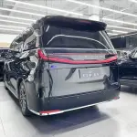 Lexus LM 2024 250 л.с. из Китая