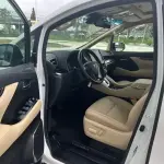 Toyota Alphard 2023 из Китая
