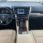 Toyota Alphard 2023 из Китая