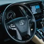 Toyota Alphard 2018 из Китая