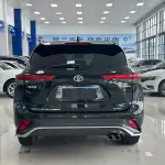 Toyota Crown Kluger 2022 из Китая