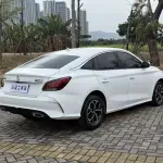 MG MG5 2024 из Китая