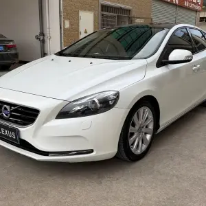 Volvo V40 2014 из Китая