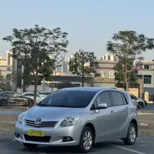 Toyota Verso 2012 из Китая