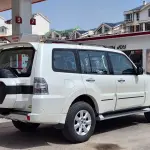 Mitsubishi Pajero (Import) лот 57361050 из Китая
