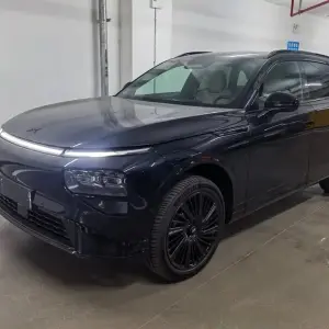 XPeng G9 2025 лот 57355403 из Китая