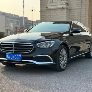 Mercedes-Benz E-Class 2023 из Китая