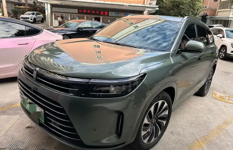 AITO 问界 AITO M7 2024 из Китая