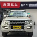 Mitsubishi Pajero (Import) из Китая
