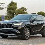 Toyota Highlander 2022 192 л.с. из Китая
