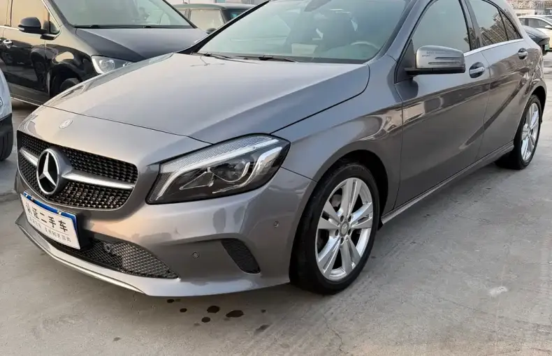 Mercedes-Benz A-Class (Import) 2016 из Китая
