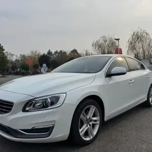Volvo S60 2016 из Китая