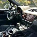 Porsche Cayenne Hybrid 2021 из Китая