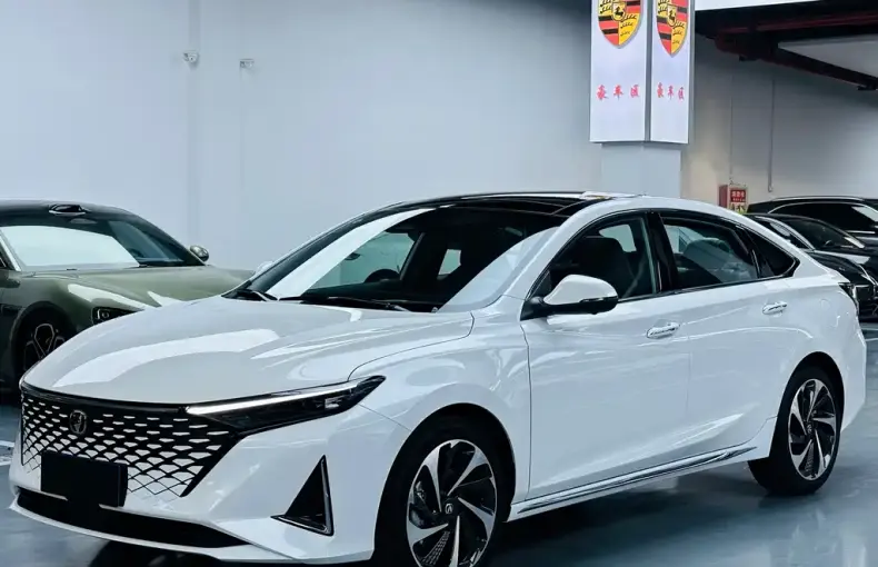 Changan Ruicheng PLUS 2026 из Китая