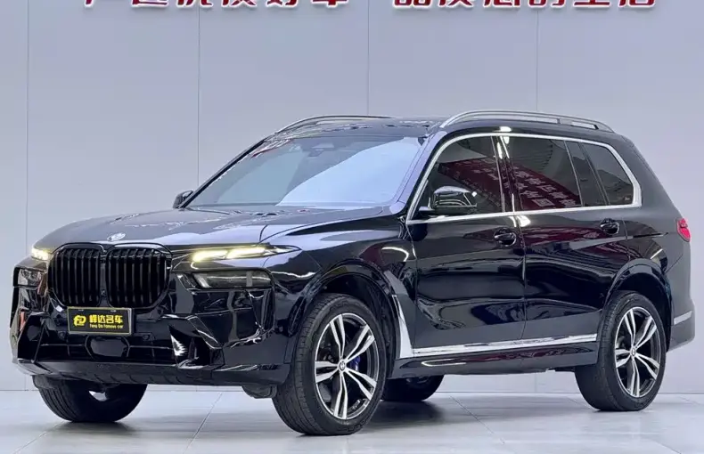 BMW X7 2023 из Китая