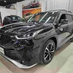 Toyota Crown Kluger 2023 249 л.с. из Китая