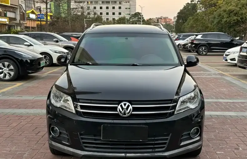 Volkswagen Tiguan 2011 из Китая