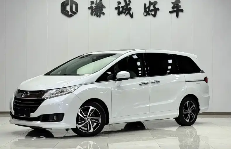 Honda Odyssey 2016 из Китая
