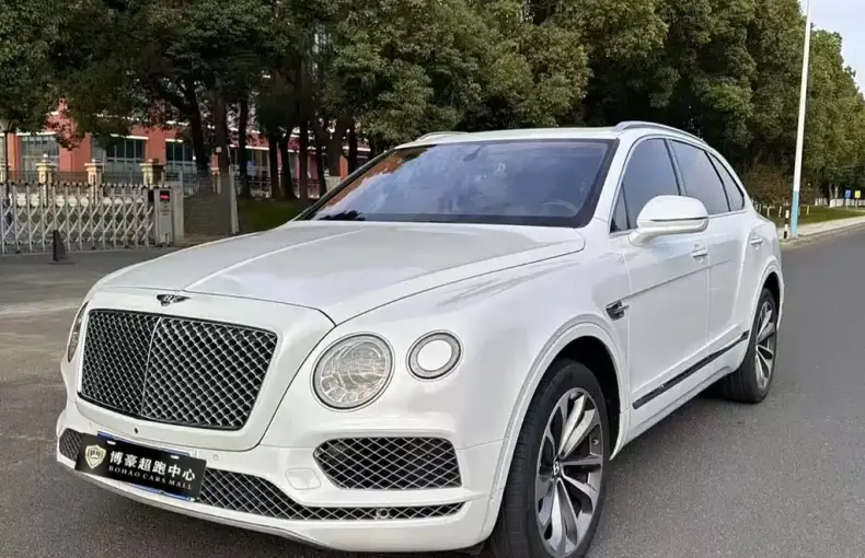 Bentley Bentayga 2017 из Китая