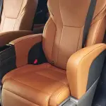 Toyota Vellfire 2025 из Китая