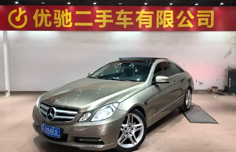 Mercedes-Benz E-Class (Import) 2011 из Китая