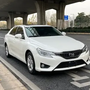 Toyota Reiz 2017 из Китая