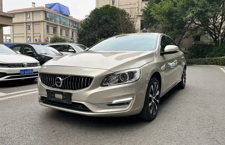 Volvo S60 2019 из Китая