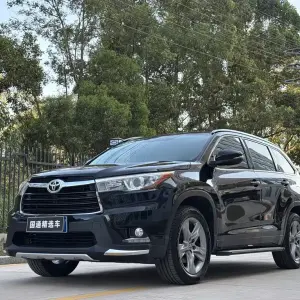 Toyota Highlander 2017 из Китая
