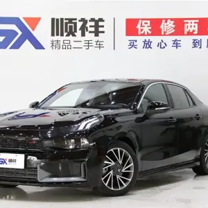 Lynk & Co 03 2022 из Китая