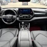 Toyota Crown Kluger 2023 из Китая