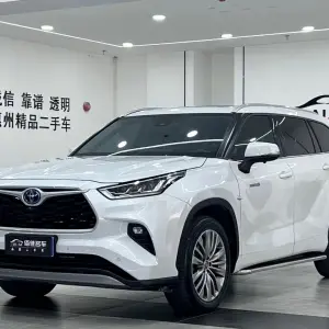 Toyota Highlander 2022 из Китая