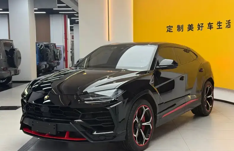 Lamborghini Urus 2022 из Китая