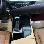 Lexus ES 2019 178 л.с. — лот 57237591 из Китая