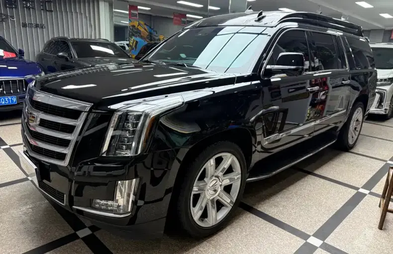 Cadillac Escalade 2018 из Китая