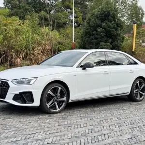 Audi A4L 2025 из Китая