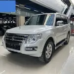 Mitsubishi Pajero (Import) 2018 из Китая