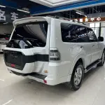 Mitsubishi Pajero (Import) 2018 из Китая