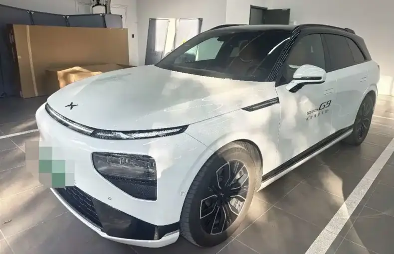 XPeng G9 2025 из Китая